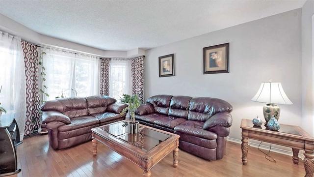 178 Stellick Ave, House detached with 4 bedrooms, 4 bathrooms and 6 parking in Newmarket ON | Image 19