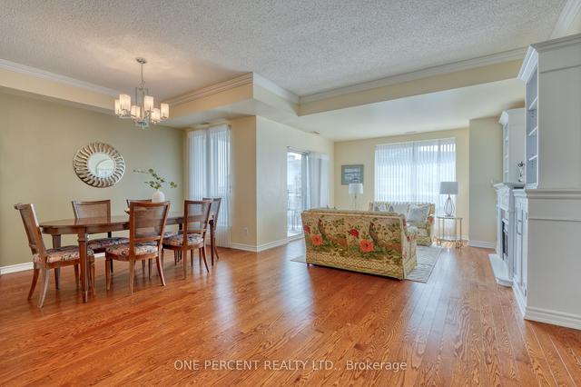 801 - 3000 Creekside Dr, Condo with 2 bedrooms, 2 bathrooms and 1 parking in Hamilton ON | Image 14