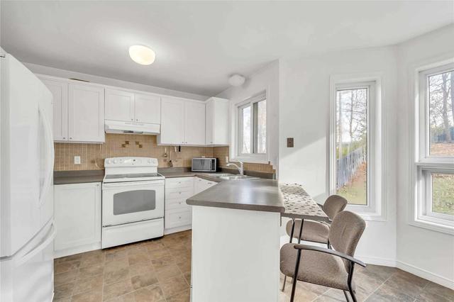 317 Scott Rd, House detached with 3 bedrooms, 2 bathrooms and 4 parking in Cambridge ON | Image 19