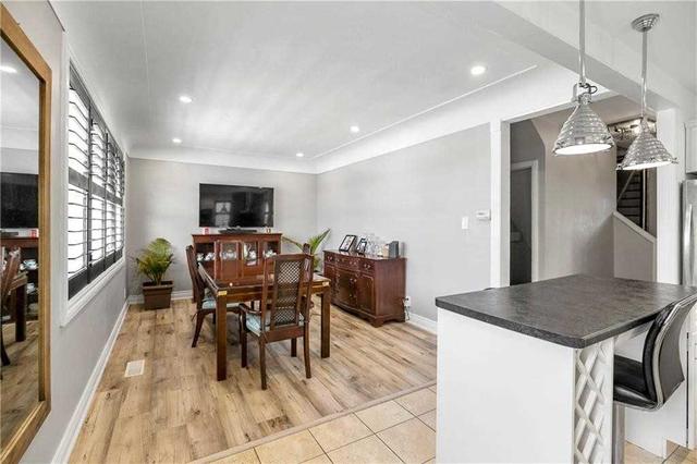 53 East 35th St, House detached with 3 bedrooms, 2 bathrooms and 3 parking in Hamilton ON | Image 30