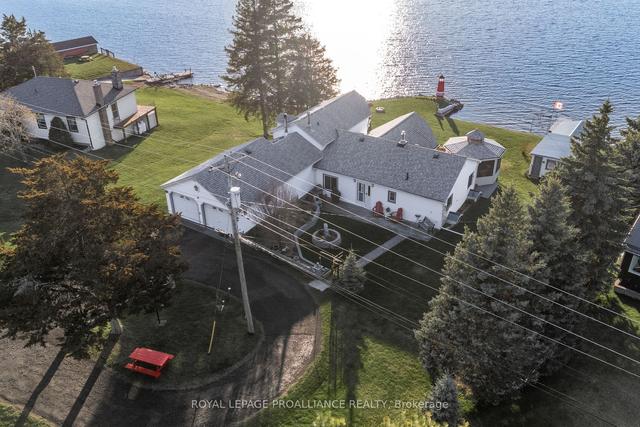45 Peats Point Rd, House detached with 2 bedrooms, 2 bathrooms and 12 parking in Prince Edward County ON | Image 38