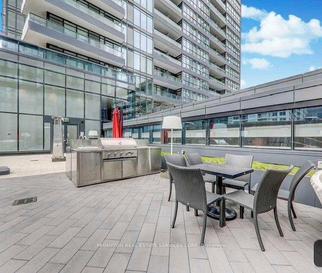 2801 - 70 Queens Wharf Rd, Condo with 1 bedrooms, 1 bathrooms and 1 parking in Toronto ON | Image 2