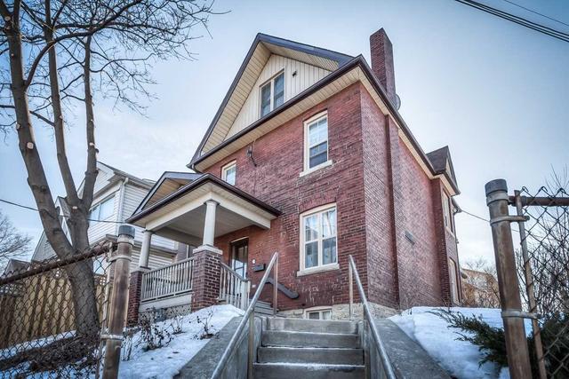 220 Keele St, House detached with 4 bedrooms, 5 bathrooms and 6 parking in Toronto ON | Image 12