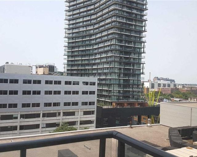 1003 - 290 Adelaide St W, Condo with 0 bedrooms, 1 bathrooms and 0 parking in Toronto ON | Image 1