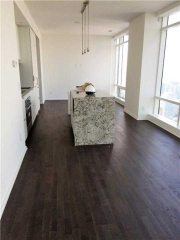 5009 - 1 Bloor St E, Condo with 2 bedrooms, 2 bathrooms and 1 parking in Toronto ON | Image 9