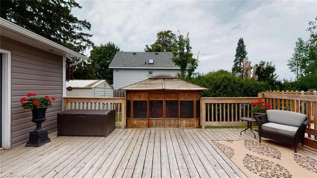 99 Princess Street E, House detached with 4 bedrooms, 3 bathrooms and 6 parking in Central Huron ON | Image 36