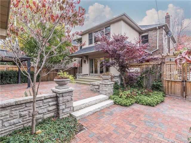 26 Buckingham Ave, House detached with 4 bedrooms, 4 bathrooms and 4 parking in Toronto ON | Image 19