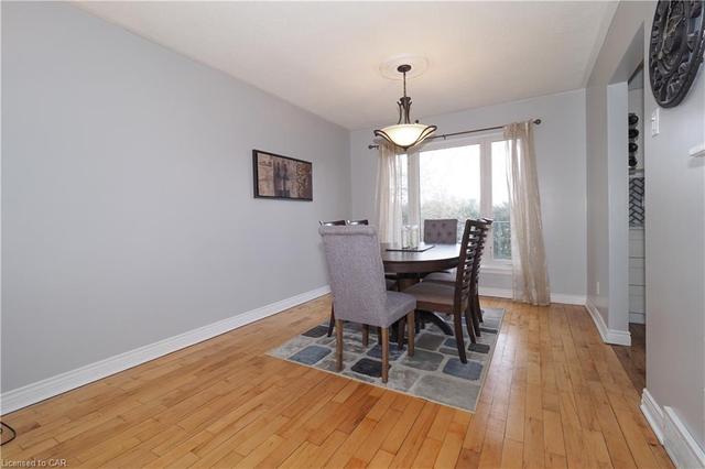 32 Woodridge Drive, House detached with 3 bedrooms, 2 bathrooms and 6 parking in Guelph ON | Image 11