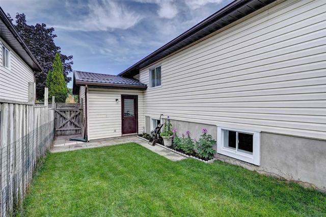 365 Scott Rd, House detached with 3 bedrooms, 2 bathrooms and 3 parking in Cambridge ON | Image 25