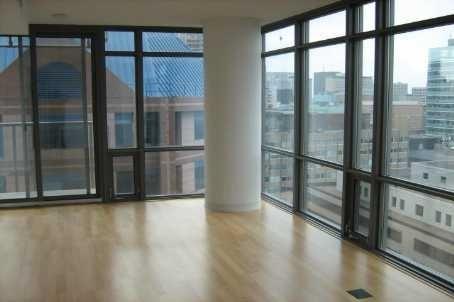 1503 - 38 Grenville St, Condo with 2 bedrooms, 2 bathrooms and 1 parking in Toronto ON | Image 4
