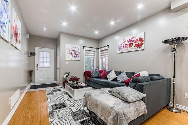 45 Commodore Dr, House semidetached with 4 bedrooms, 4 bathrooms and 4 parking in Brampton ON | Image 26