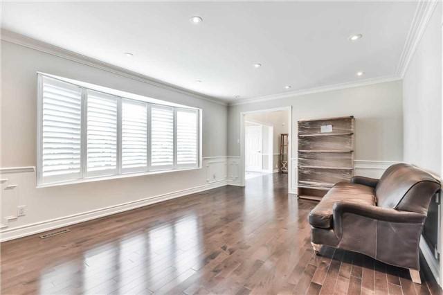 39 Addington Sq, House detached with 4 bedrooms, 5 bathrooms and 4 parking in Markham ON | Image 11