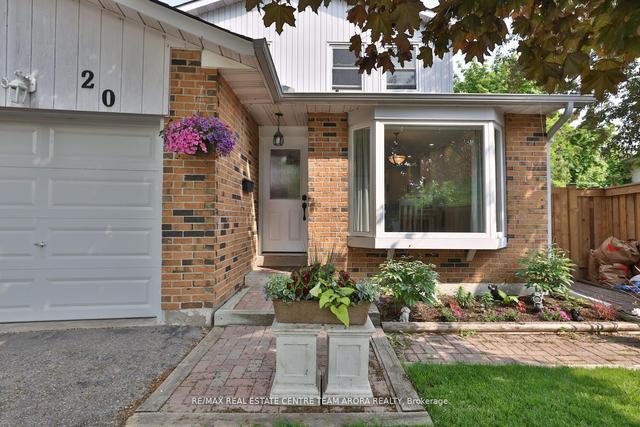 20 Joanne Crt, House detached with 3 bedrooms, 4 bathrooms and 3 parking in Brampton ON | Image 12