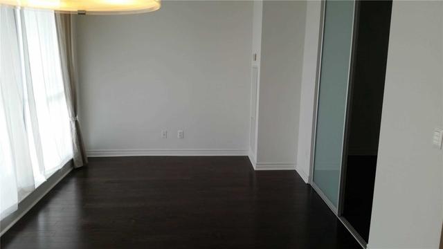 524 - 2885 Bayview Ave, Condo with 1 bedrooms, 1 bathrooms and 1 parking in Toronto ON | Image 3