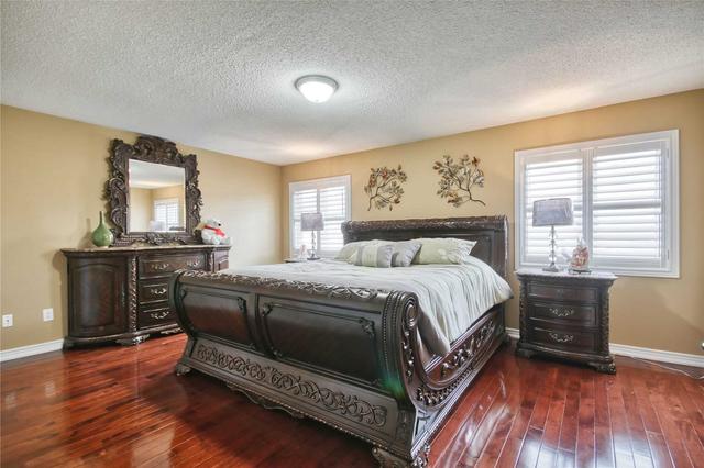 39 Geddington Cres, House detached with 4 bedrooms, 4 bathrooms and 4 parking in Markham ON | Image 8
