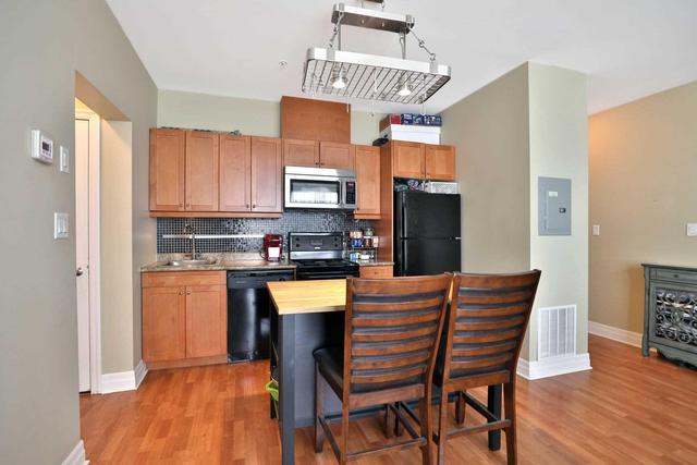 303 - 459 Kerr St, Condo with 1 bedrooms, 1 bathrooms and 1 parking in Oakville ON | Image 10