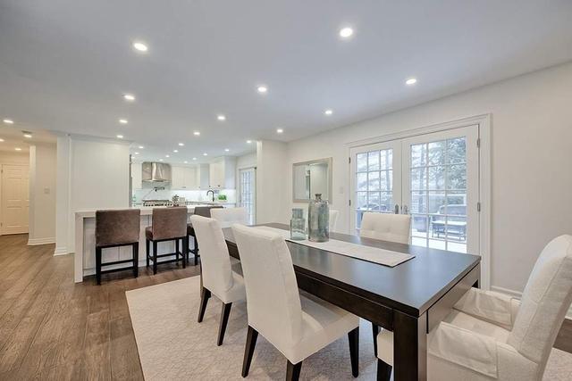 160 Aintree Terr, House detached with 4 bedrooms, 5 bathrooms and 8 parking in Oakville ON | Image 4