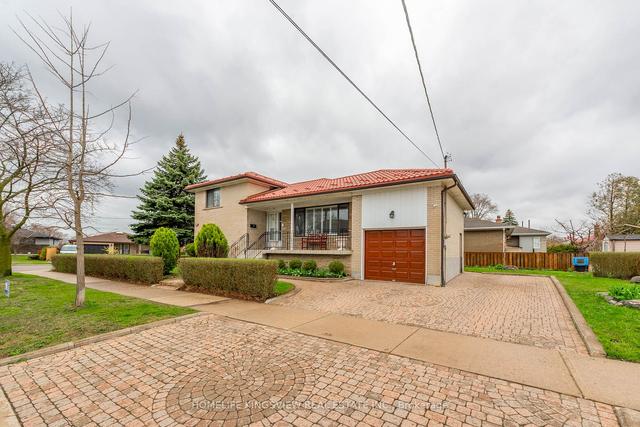 58 Storer Dr, House detached with 4 bedrooms, 2 bathrooms and 4 parking in Toronto ON | Image 1