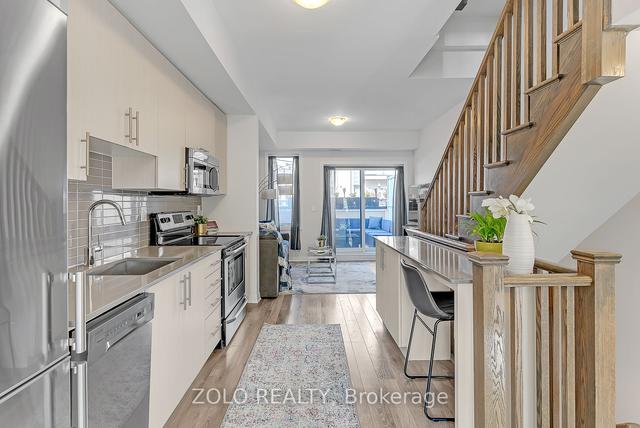 8 Thomas Mulholland Dr, House attached with 3 bedrooms, 3 bathrooms and 1 parking in Toronto ON | Image 12