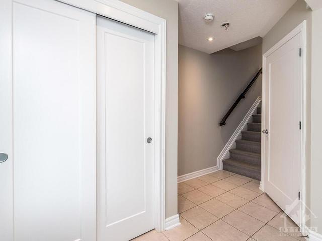 865 Kilbirnie Drive, Townhouse with 2 bedrooms, 2 bathrooms and 2 parking in Ottawa ON | Image 5