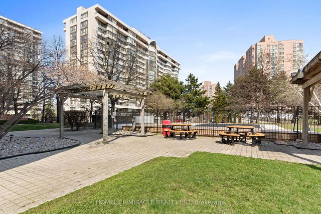 1204 - 2901 Kipling Ave, Condo with 2 bedrooms, 2 bathrooms and 1 parking in Toronto ON | Image 32