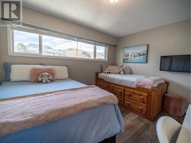 2631 Ayr Place, House detached with 4 bedrooms, 2 bathrooms and null parking in Kamloops BC | Image 24