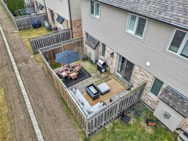 34 - 441 Stonehenge Dr, Townhouse with 3 bedrooms, 3 bathrooms and 4 parking in Hamilton ON | Image 26