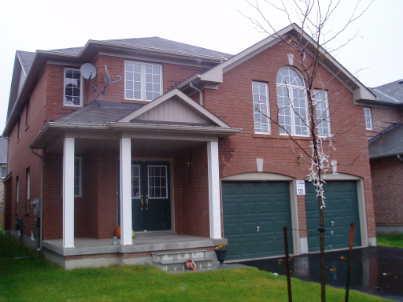 59 Baha Cres, House detached with 4 bedrooms, 3 bathrooms and 4 parking in Brampton ON | Image 1