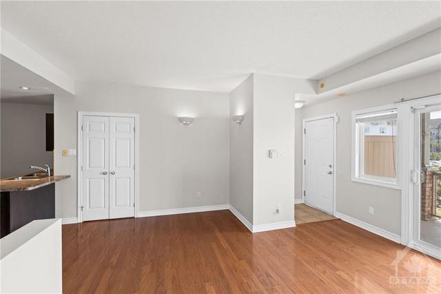 h - 759 Cedar Creek Drive, Condo with 2 bedrooms, 2 bathrooms and 1 parking in Ottawa ON | Image 6
