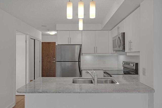 1003 - 18 Harbour St, Condo with 1 bedrooms, 1 bathrooms and 1 parking in Toronto ON | Image 21