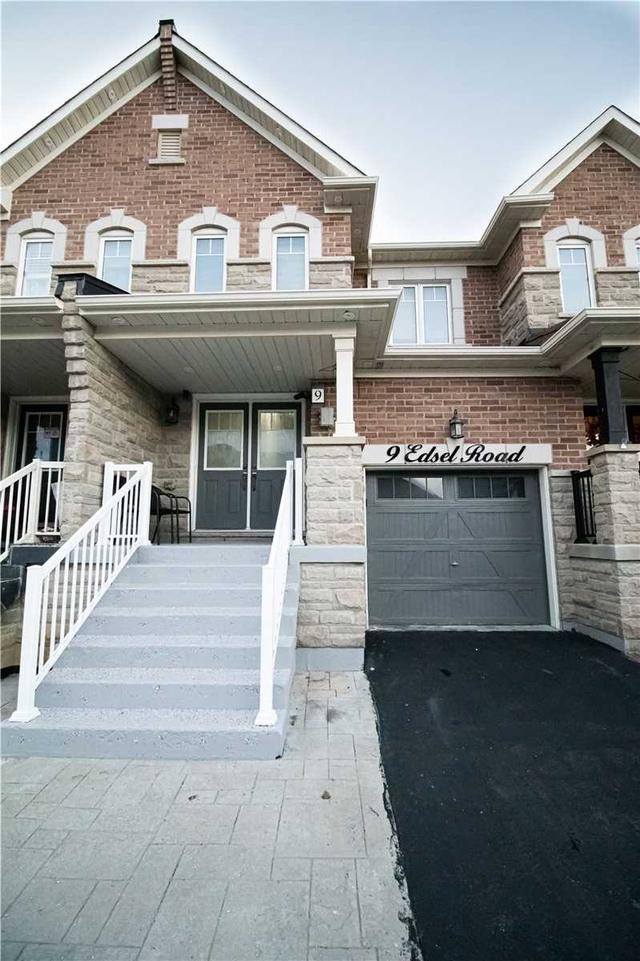 9 Edsel Rd, House attached with 3 bedrooms, 4 bathrooms and 4 parking in Brampton ON | Image 1