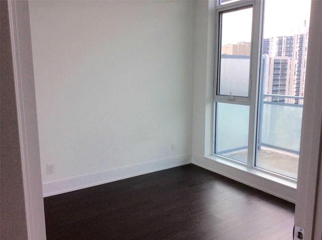 Lph 11 - 1830 Bloor St, Condo with 1 bedrooms, 2 bathrooms and 1 parking in Toronto ON | Image 9