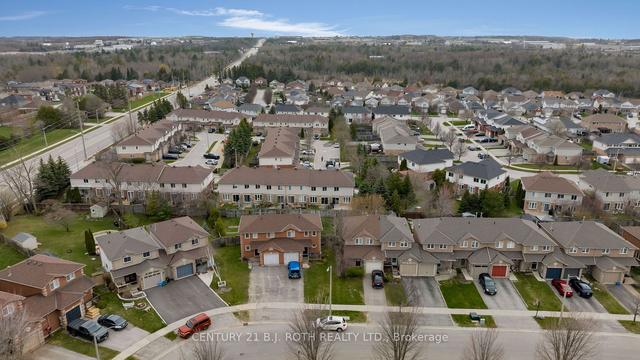 30 - 430 Mapleview Dr E, Townhouse with 3 bedrooms, 2 bathrooms and 2 parking in Barrie ON | Image 25