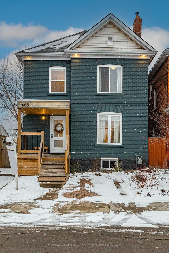 405 Catharine St N, House detached with 3 bedrooms, 3 bathrooms and 1 parking in Hamilton ON | Image 1