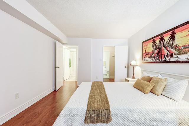 1514 - 25 Sunrise Ave, Condo with 2 bedrooms, 2 bathrooms and 1 parking in Toronto ON | Image 22