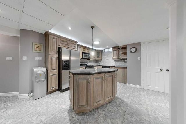 7327 Glamorgan Way, House detached with 4 bedrooms, 5 bathrooms and 5 parking in Mississauga ON | Image 27