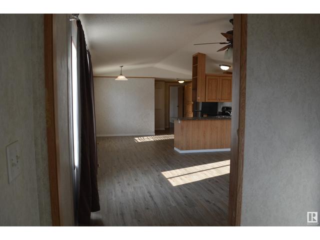 18 - 54500 Range Rd 275, Home with 3 bedrooms, 2 bathrooms and null parking in Sturgeon County AB | Card Image