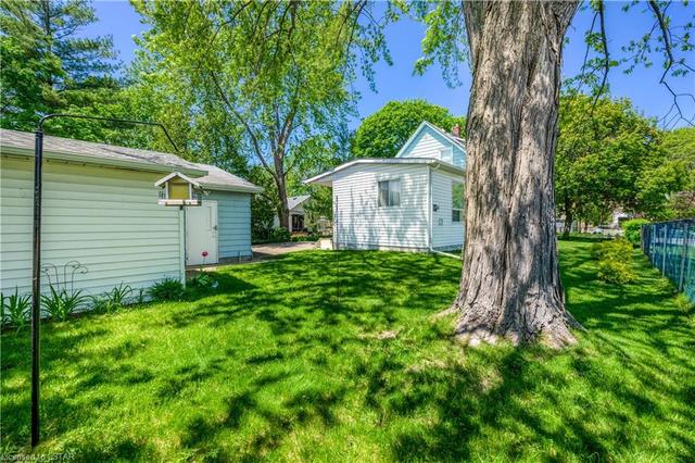 779 Devine Street, House detached with 3 bedrooms, 2 bathrooms and null parking in Sarnia ON | Image 48