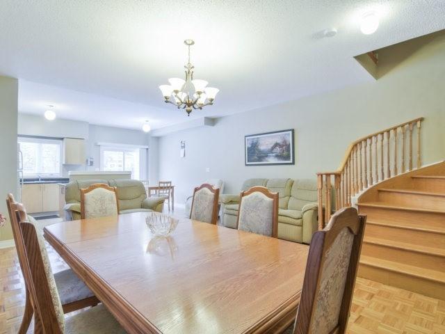 3645 Bala Dr, House semidetached with 3 bedrooms, 3 bathrooms and 1 parking in Mississauga ON | Image 6