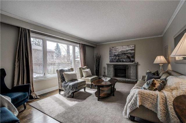 49 Regency Sq, House detached with 5 bedrooms, 4 bathrooms and 4 parking in Toronto ON | Image 3