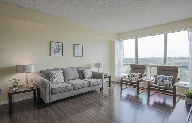 510 - 8 Lee Centre Dr, Condo with 2 bedrooms, 2 bathrooms and 1 parking in Toronto ON | Image 7