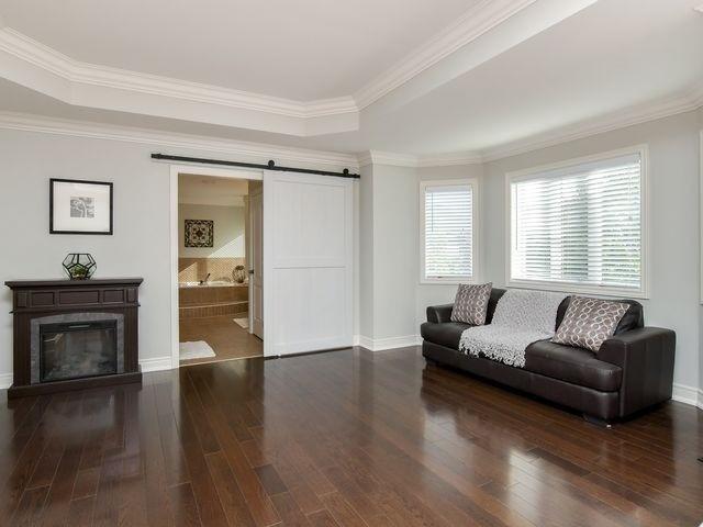 220 Innville Cres, House detached with 4 bedrooms, 5 bathrooms and 6 parking in Oakville ON | Image 16