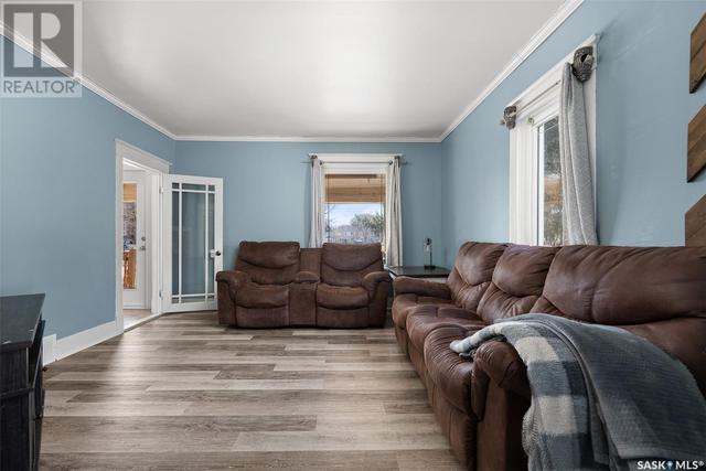 1143 5th Avenue Nw, House detached with 3 bedrooms, 2 bathrooms and null parking in Moose Jaw SK | Image 7