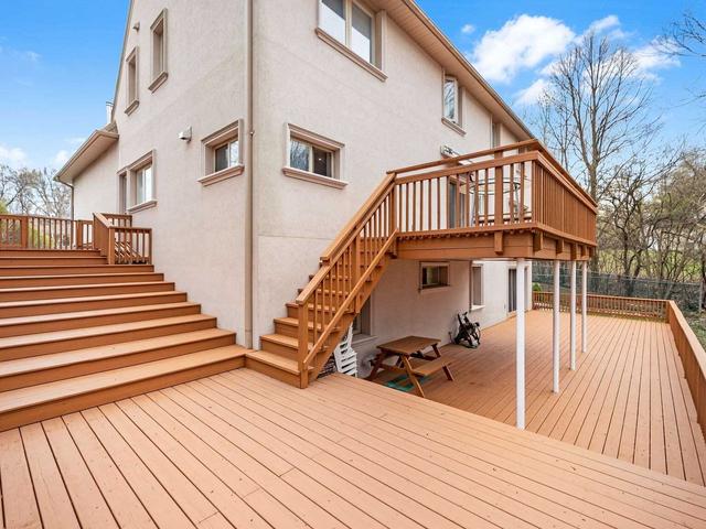 31 Viamede Cres, House detached with 4 bedrooms, 6 bathrooms and 6 parking in Toronto ON | Image 24