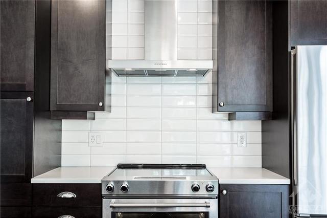 120 Cortile Private, Condo with 2 bedrooms, 2 bathrooms and 1 parking in Ottawa ON | Image 11