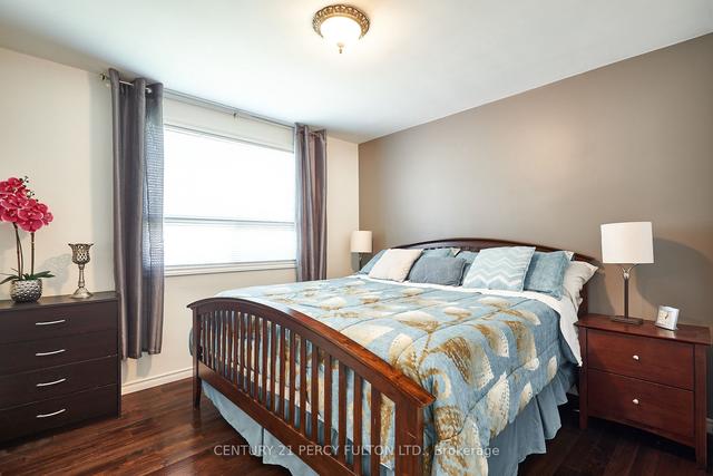 1003 Walton Blvd, House detached with 3 bedrooms, 2 bathrooms and 4 parking in Whitby ON | Image 11