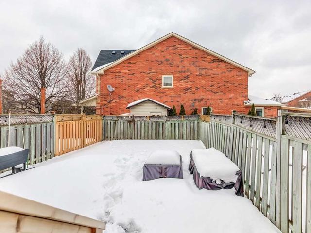 59 Silverdart Cres, House attached with 3 bedrooms, 4 bathrooms and 4 parking in Richmond Hill ON | Image 19