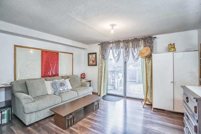 12 Jade St, House detached with 3 bedrooms, 4 bathrooms and 5 parking in Toronto ON | Image 22