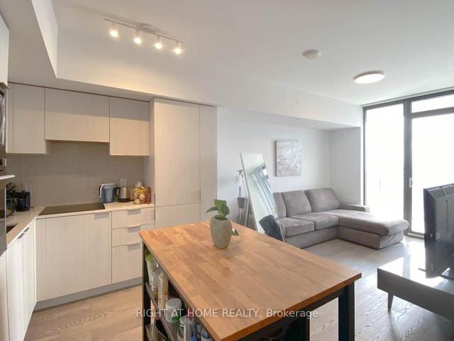 5207 - 11 Wellesley St W, Condo with 1 bedrooms, 1 bathrooms and 1 parking in Toronto ON | Image 19