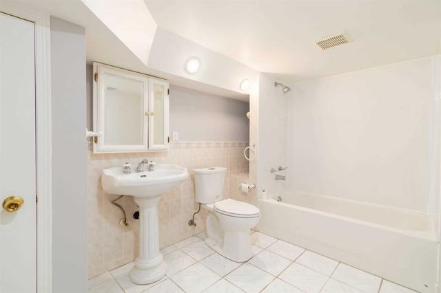 340 Boon Ave, House semidetached with 3 bedrooms, 2 bathrooms and 1 parking in Toronto ON | Image 21